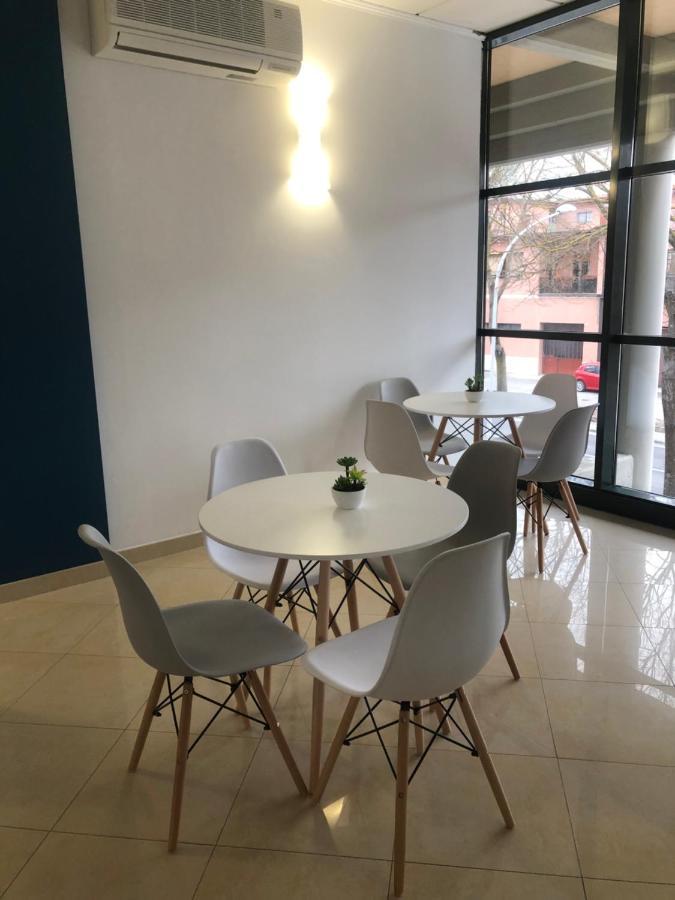 Hotel Domus Cerreto d'Esi Bagian luar foto